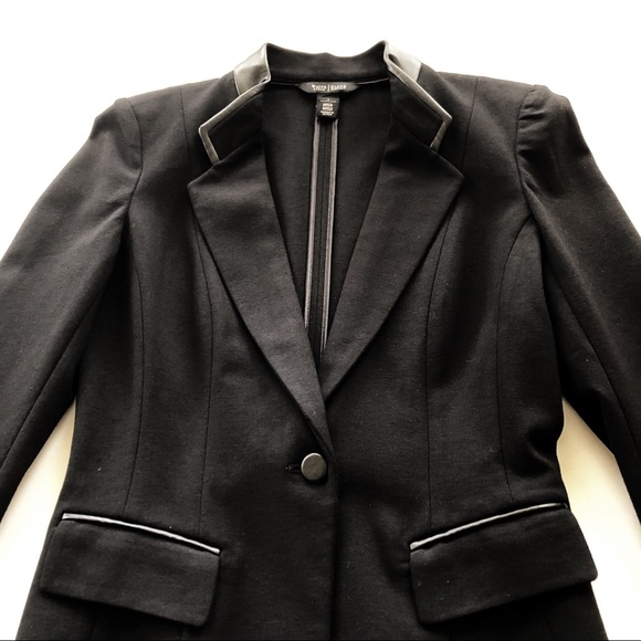 WHBM Classic Fitted Career Blazer - Picture 5 of 8